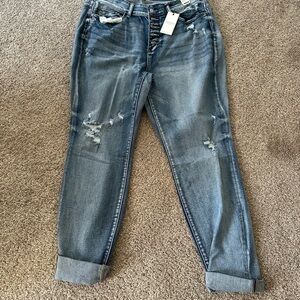 Judy Blue distressed Boyfriend Fit New with Tags